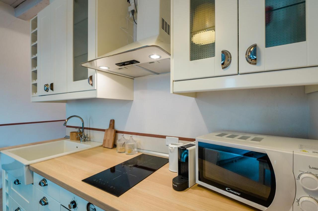 Art Street Studio Apartment แบร์กาโม ภายนอก รูปภาพ